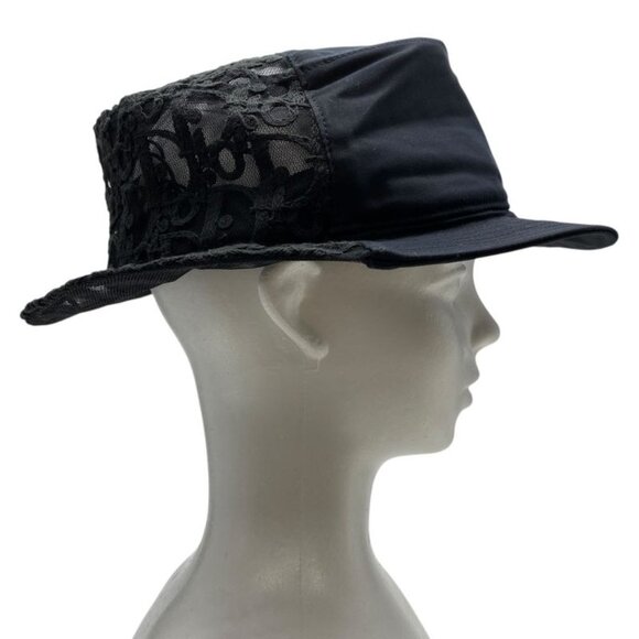 Disney Christmas 2025 Lil Rin Rin Plush Badge Red New